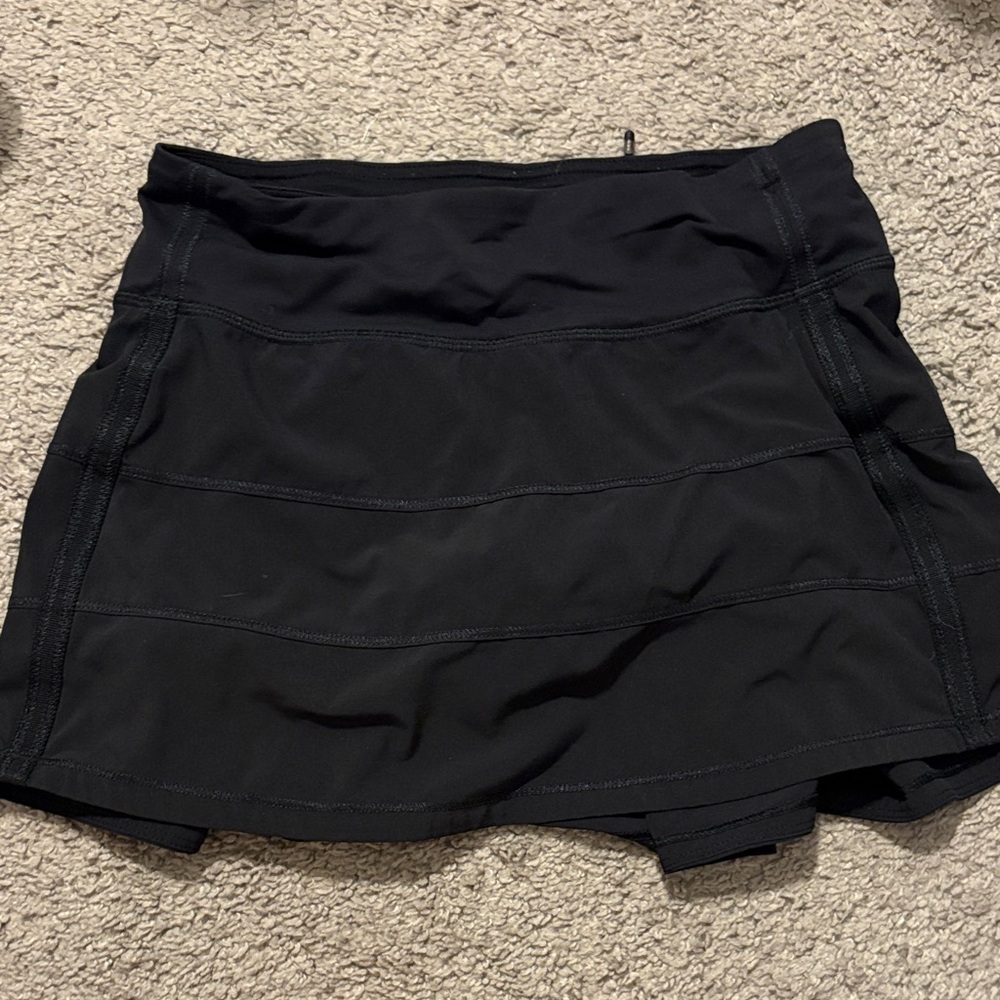 Lululemon Size 2 Black Pace Rival Skirt
